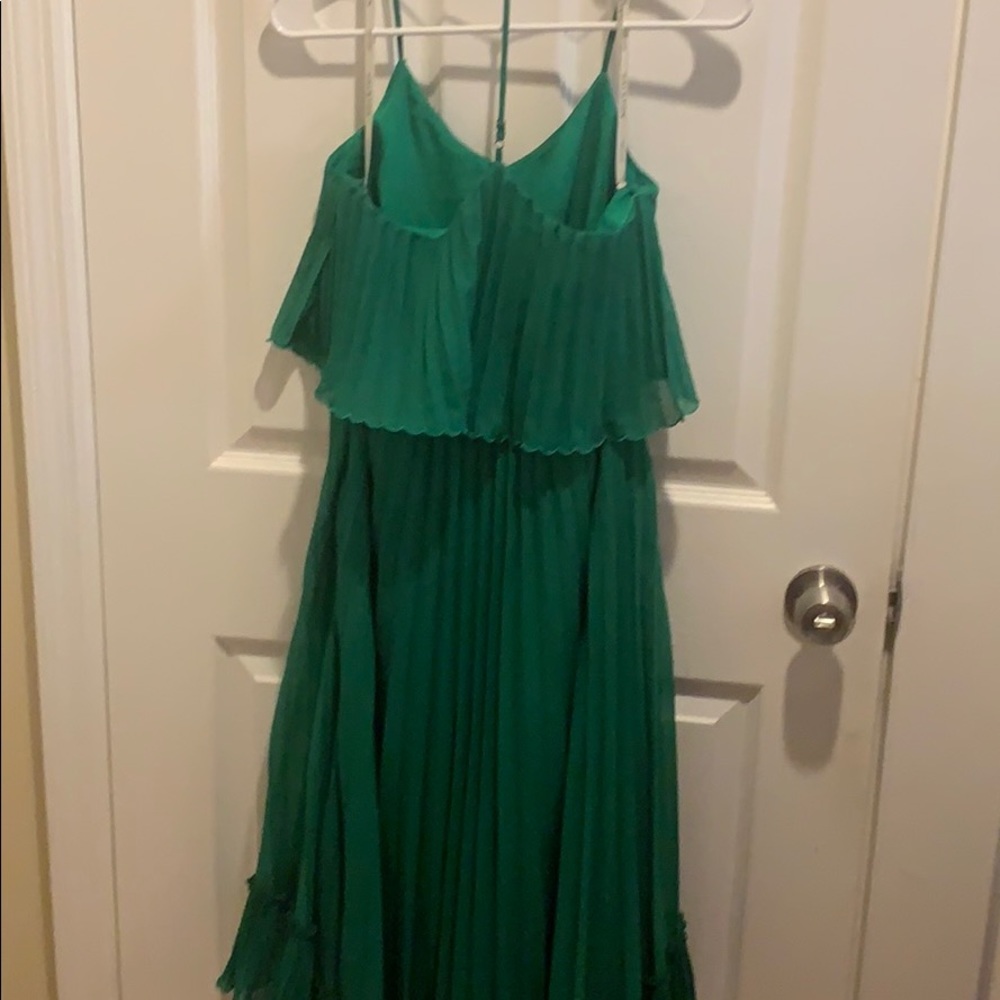 Green dres - Picture 2 of 4
